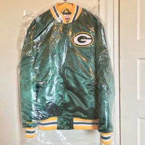 Mitchell & Ness throwback Greenbay Packers coat